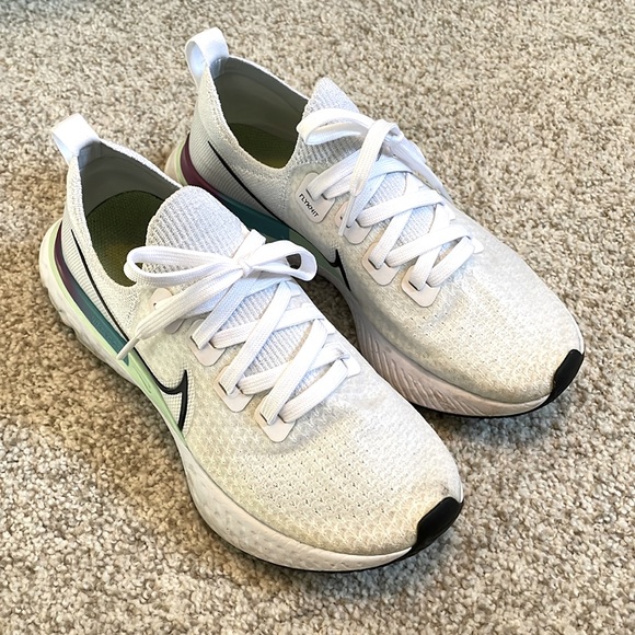 Nike Infinity Reac Flyknits 2.0 2020 Womens Running Tennis Shoes Sneakers - 7.5 - Picture 4 of 6